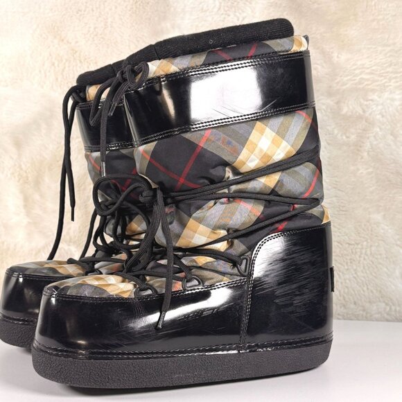 Burberry Vintage Moon Snow Boots Plaid Patent Leather Size 7 - Picture 1 of 9